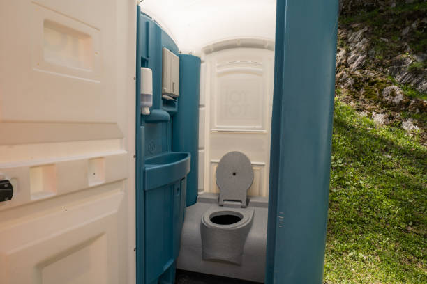 Porta potty rental for festivals in Lofall, WA